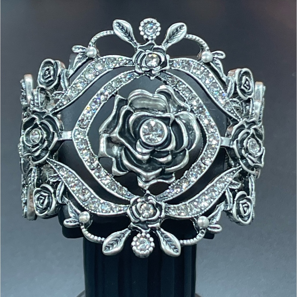 Thalia Sodi Vintage Silver Stretch Bangle - Picture 3 of 6